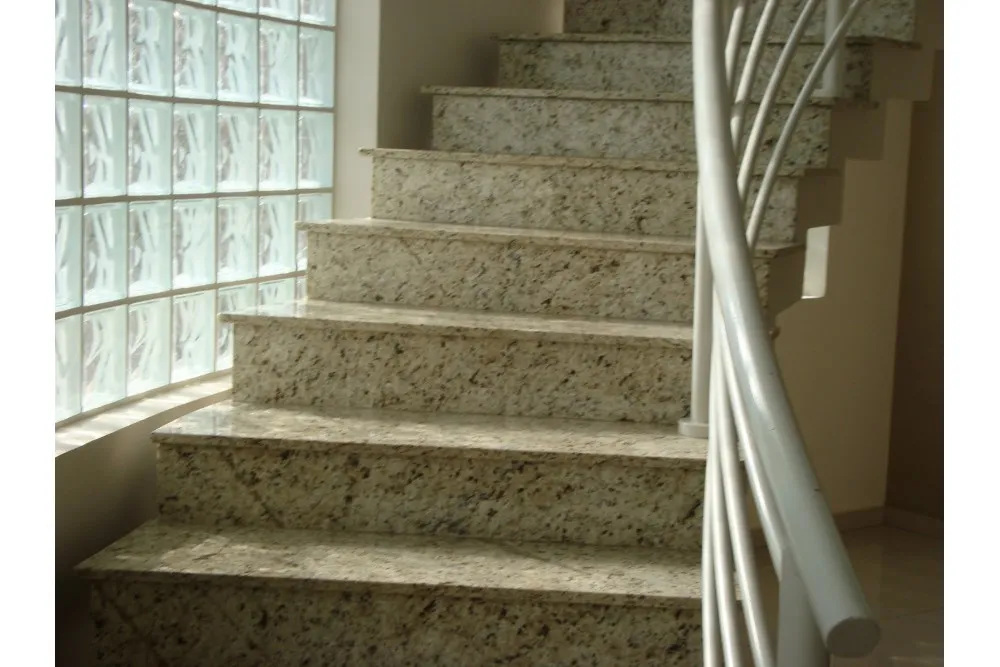 Escadas em Granito